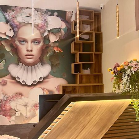 Floral Boutique Hotel Pleven Exterior foto